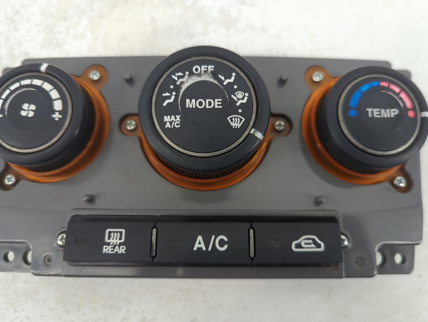 2007-2008 Kia Rondo Climate Control Module Temperature AC/Heater Replacement Fits Fits 2007 2008 OEM Used Auto Parts - Oemus