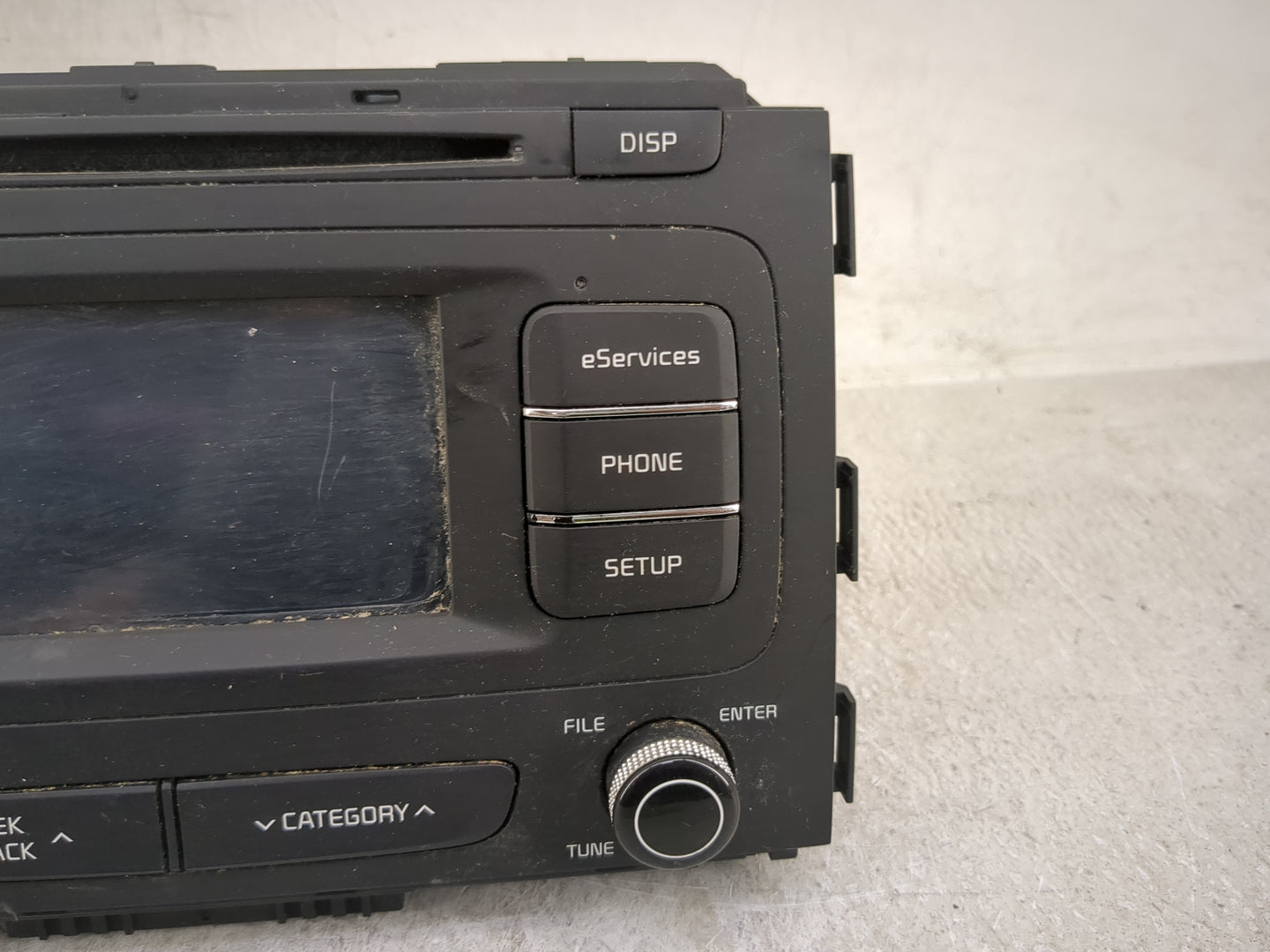 2015-2016 Kia Sedona Radio AM FM Cd Player Receiver Replacement Fits Fits 2015 2016 OEM Used Auto Parts - Oemusedautoparts1.