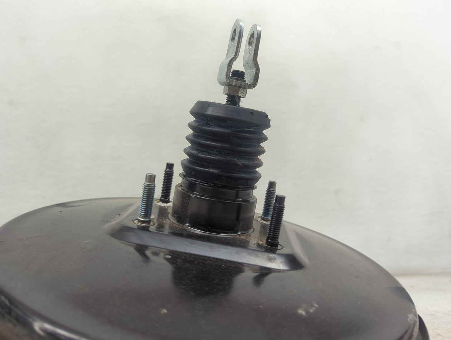 2015-2020 Kia Sedona Power Brake Booster Oem 1246872 - Oemusedautoparts1.com