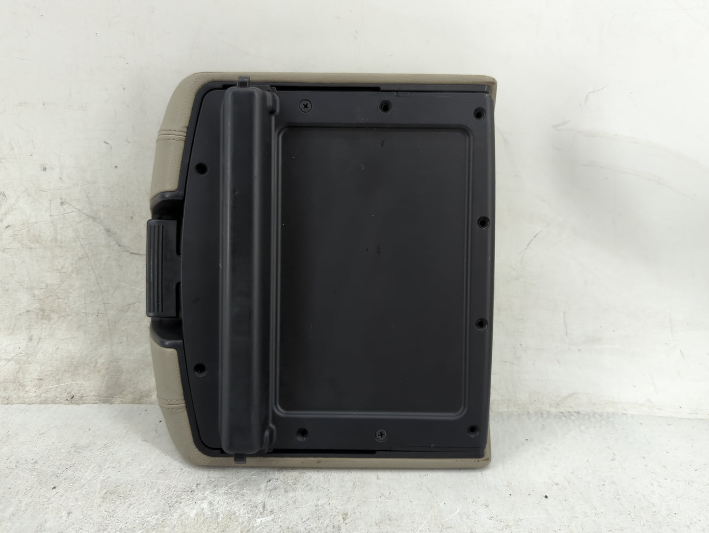 2015-2018 Kia Sedona Center Console Armrest Cover Lid Fits Fits 2015 2016 2017 2018 OEM Used Auto Parts - Oemusedautoparts1.