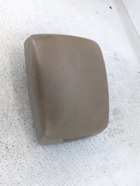 2003-2009 Kia Sorento Center Console Armrest Cover Lid Fits Fits 2003 2004 2005 2006 2007 2008 2009 OEM Used Auto Parts - Oe