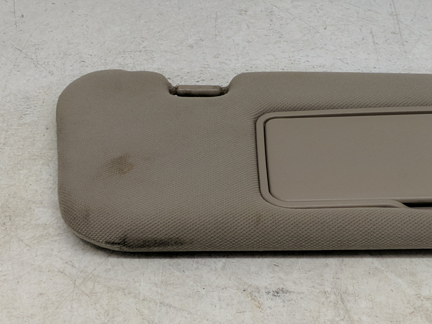 2005-2007 Kia Sorento Sun Visor Shade Replacement Passenger Right Mirror Fits Fits 2005 2006 2007 OEM Used Auto Parts - Oemu