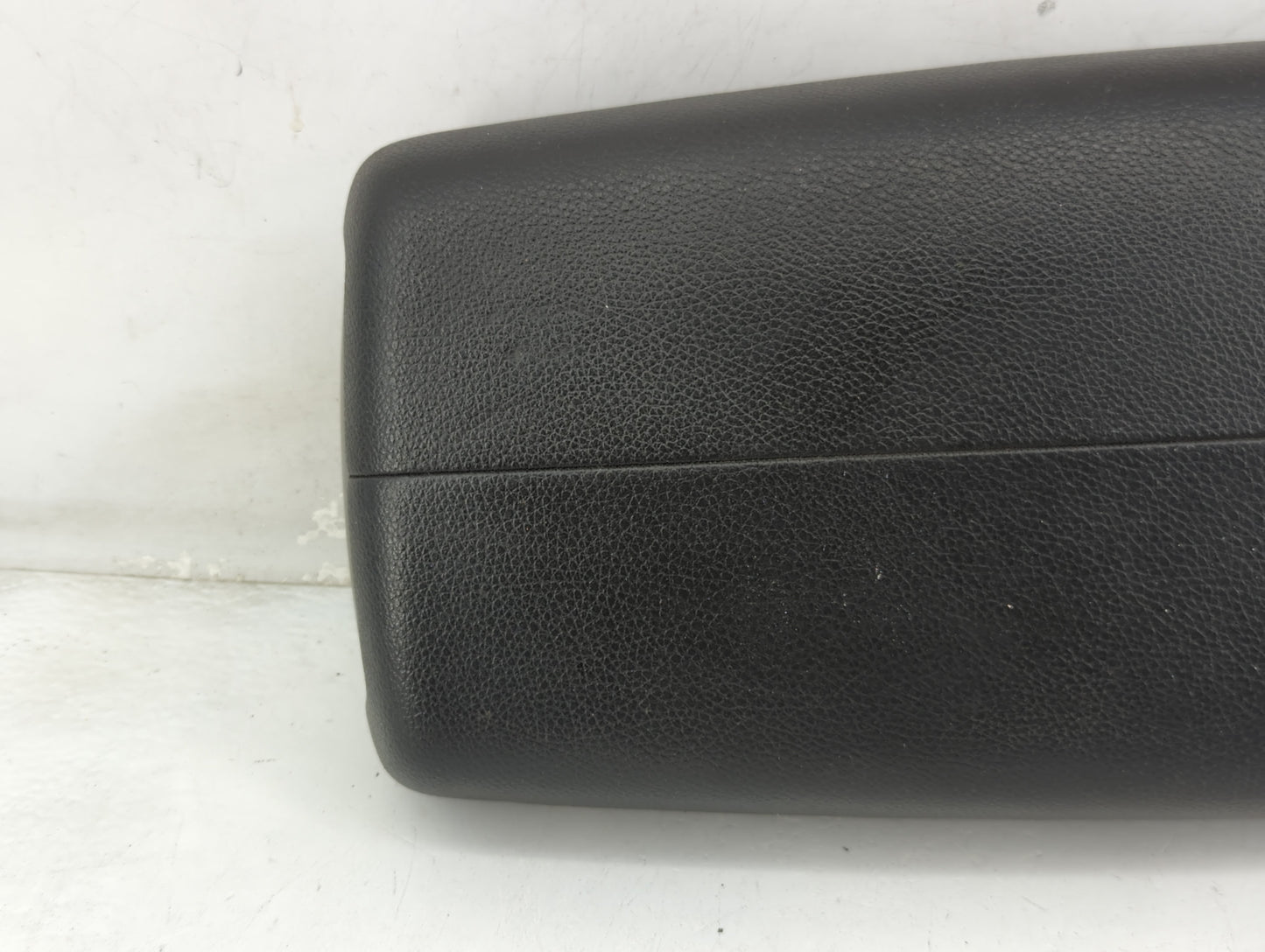 2009-2013 Kia Sorento Center Console Armrest Cover Lid Fits Fits 2009 2011 2012 2013 OEM Used Auto Parts - Oemusedautoparts1