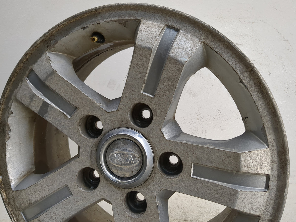 2003-2006 Kia Sorento Oem Wheel Rim 1148744 - Oemusedautoparts1.com