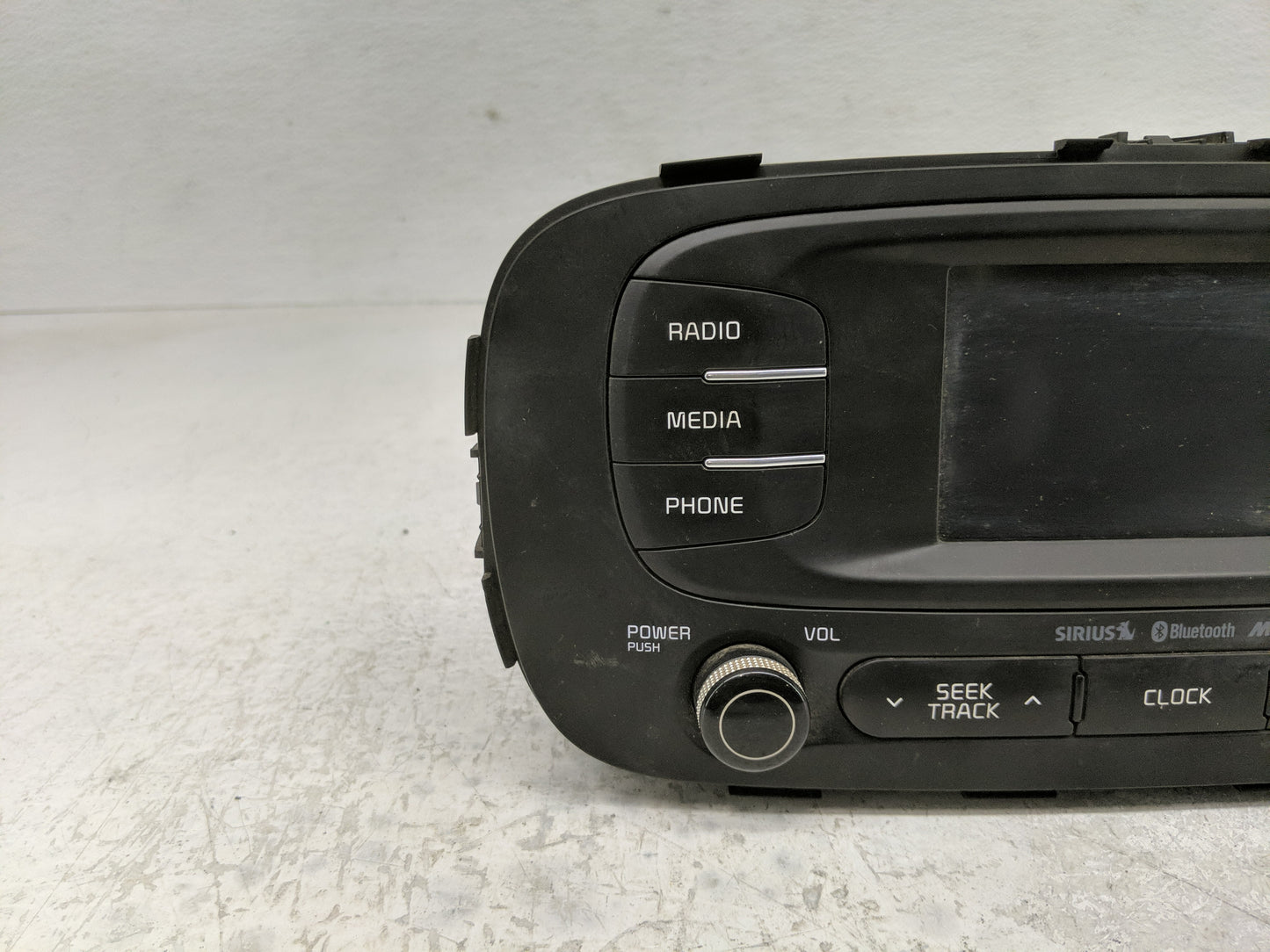 0 Kia Soul Radio AM FM Cd Player Receiver Replacement P/N:96160-A7701WK Fits OEM Used Auto Parts - Oemusedautoparts1.com