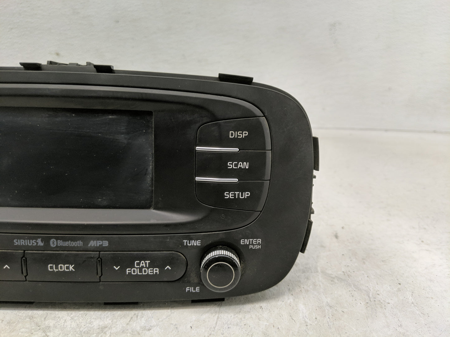 0 Kia Soul Radio AM FM Cd Player Receiver Replacement P/N:96160-A7701WK Fits OEM Used Auto Parts - Oemusedautoparts1.com