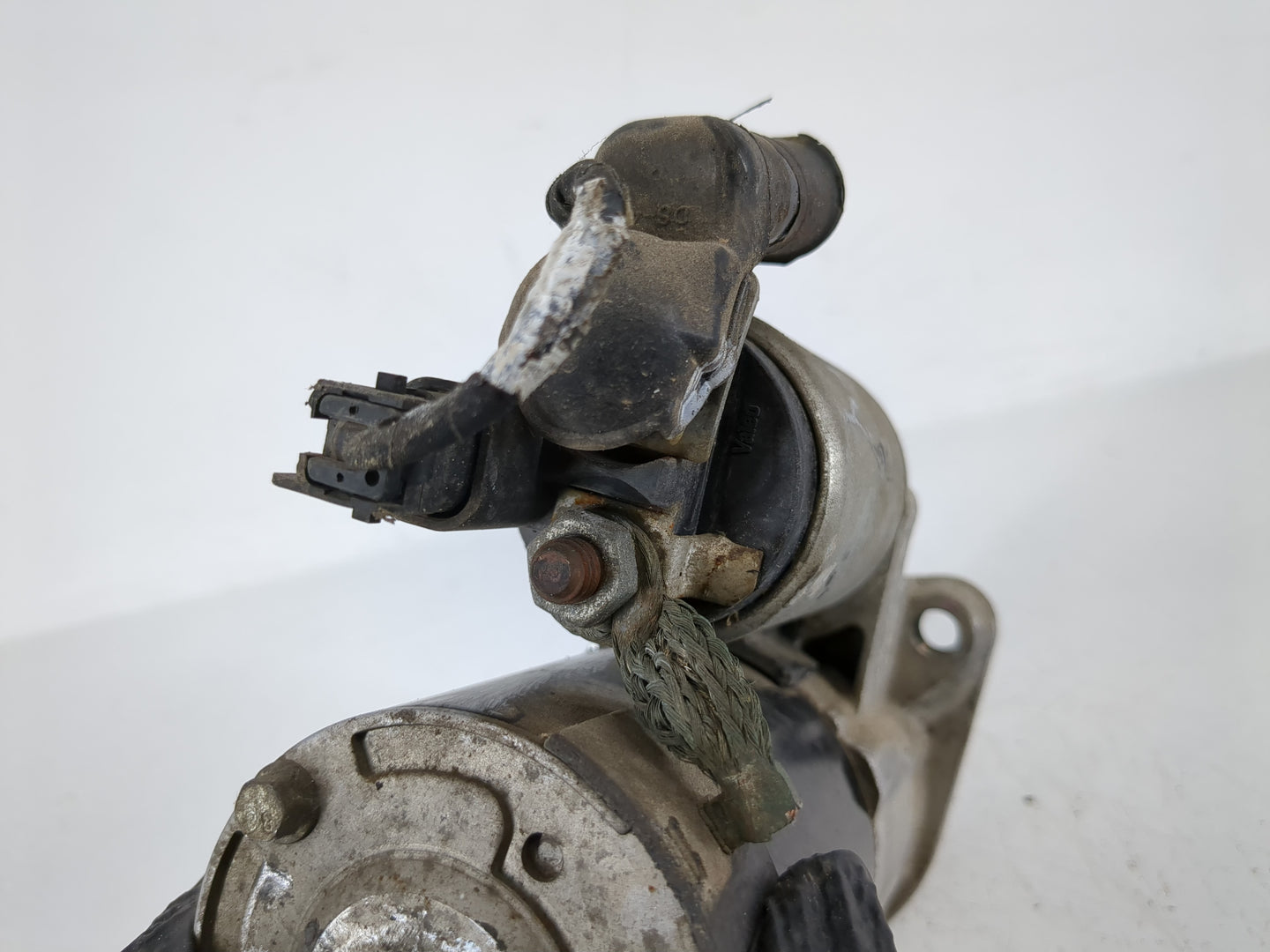 2010-2011 Kia Soul Car Starter Motor Solenoid OEM Fits Fits 2005 2006 2007 2008 2009 2010 2011 2012 OEM Used Auto Parts - Oe