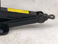 Kia Spectra Spare Scissor Car Jack 5034128 - Oemusedautoparts1.com