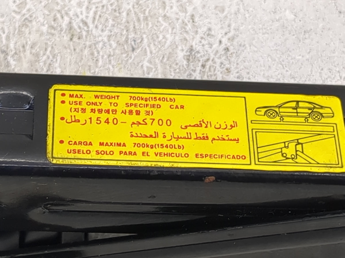 Kia Spectra Spare Scissor Car Jack 5034128 - Oemusedautoparts1.com
