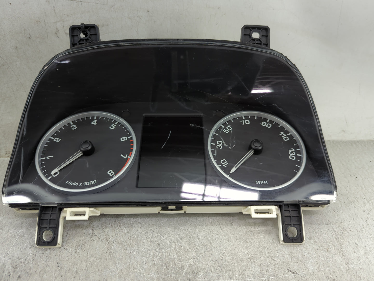 0 Land Rover Lr2 Instrument Cluster Speedometer Gauges P/N:AH22-10849-AG VPAH2F-10849-AG Miles:108K Fits Fits 210 2011 2012 