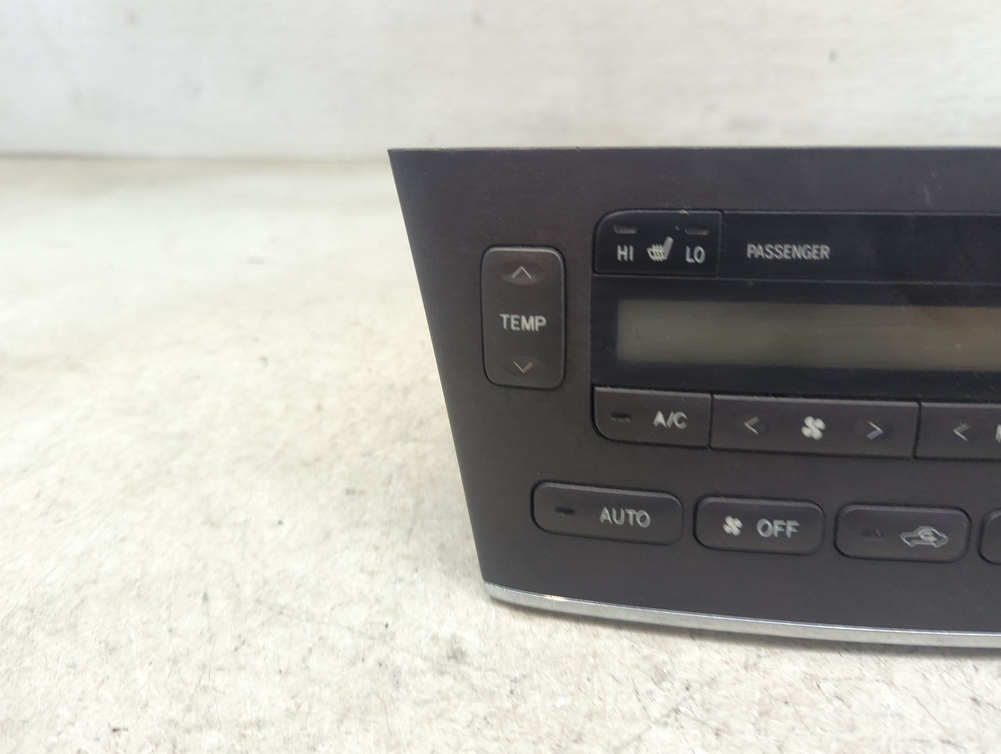 2002-2003 Lexus Es300 Climate Control Module Temperature AC/Heater Replacement Fits Fits 2002 2003 OEM Used Auto Parts - Oem
