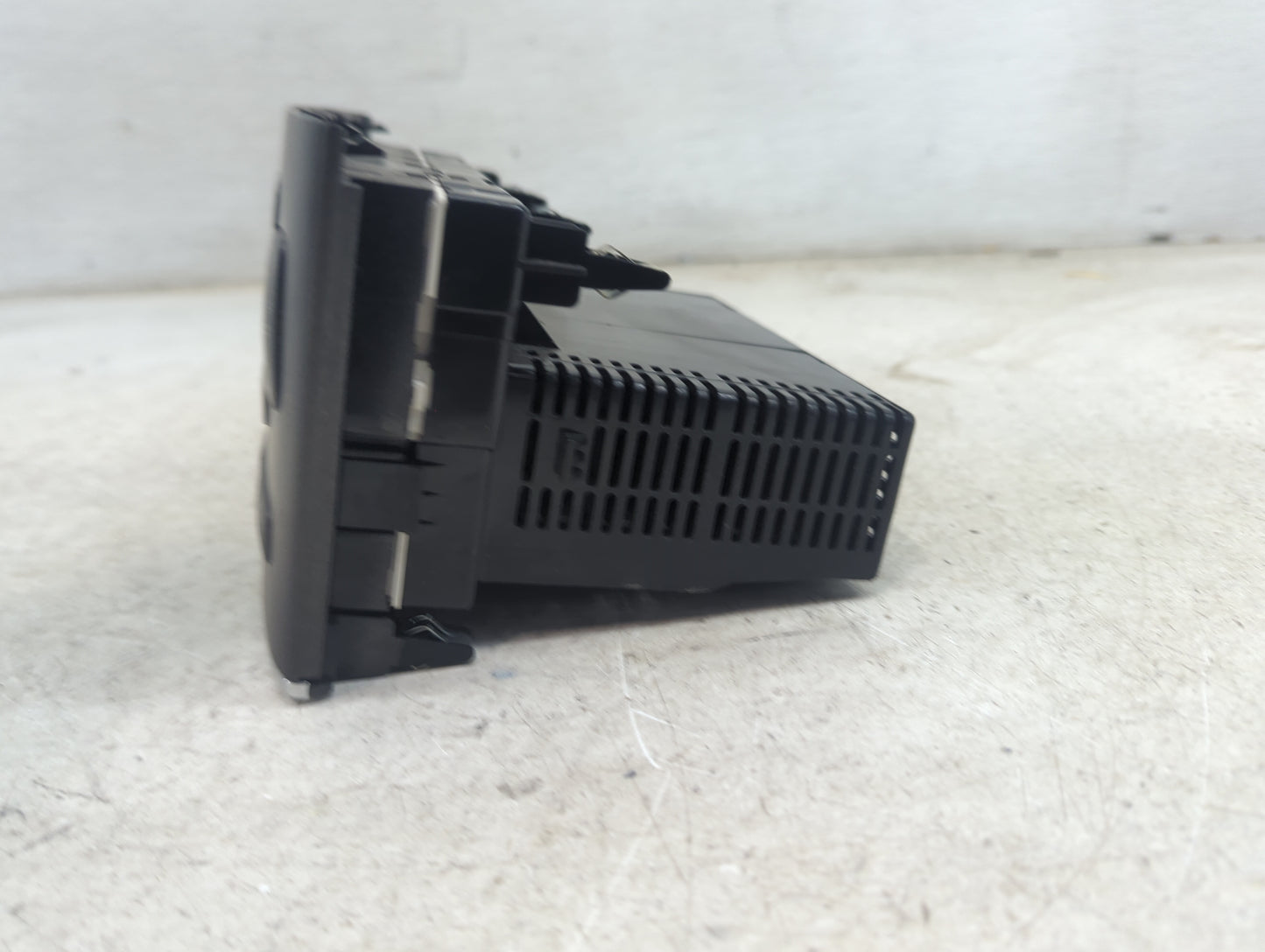 2002-2003 Lexus Es300 Climate Control Module Temperature AC/Heater Replacement Fits Fits 2002 2003 OEM Used Auto Parts - Oem