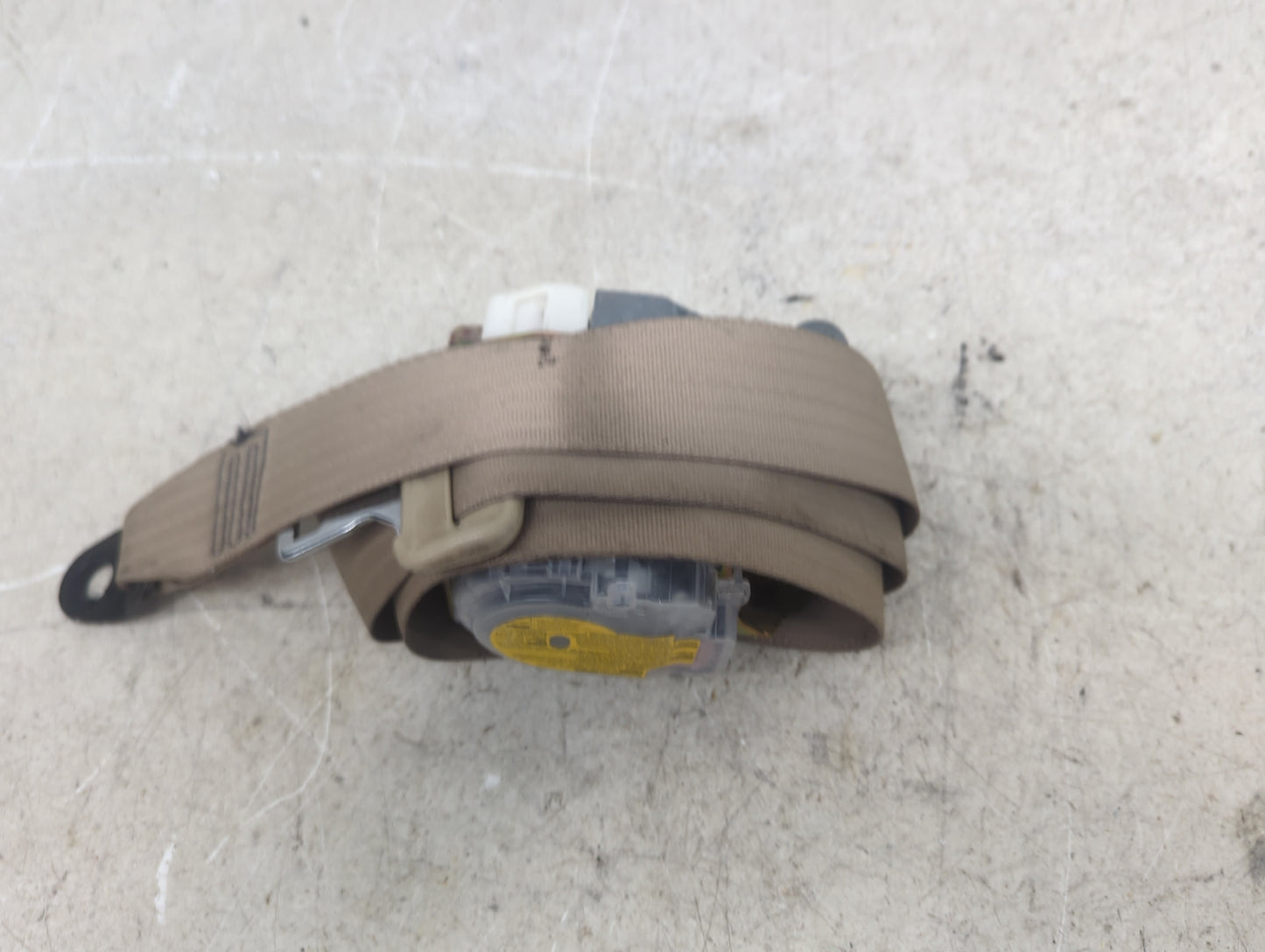 2002-2003 Lexus Es300 Drvier Front Seatbelt Retractor - Oemusedautoparts1.com