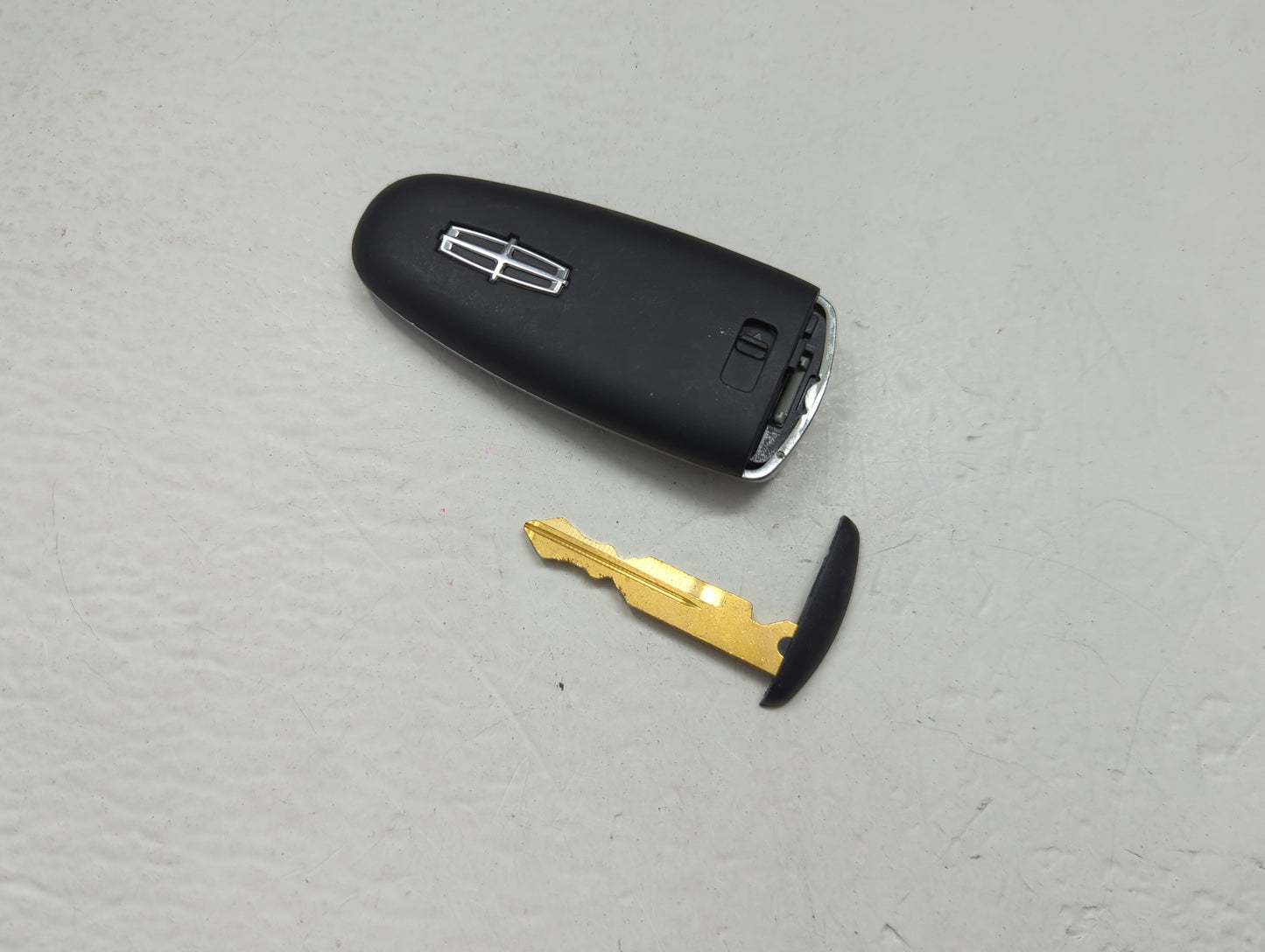 Lincoln Keyless Entry Remote Fob M3N5WY8609 BT4T-15K601-Ex 5 buttons - Oemusedautoparts1.com