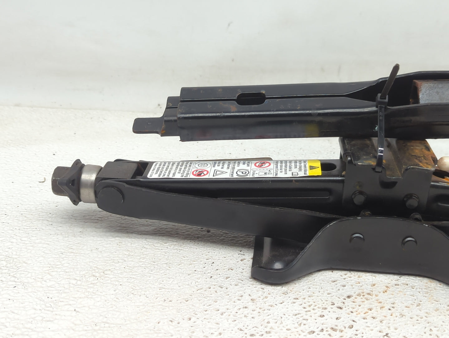2002 Lincoln Continental Spare Scissor Car Jack - Oemusedautoparts1.com