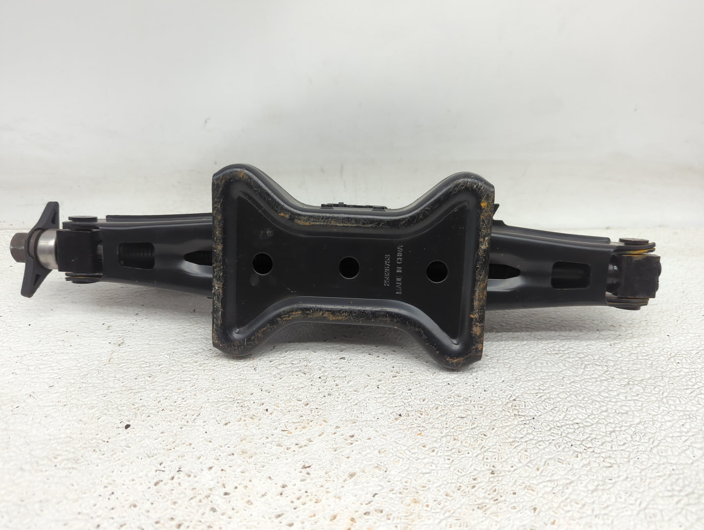 2002 Lincoln Continental Spare Scissor Car Jack - Oemusedautoparts1.com