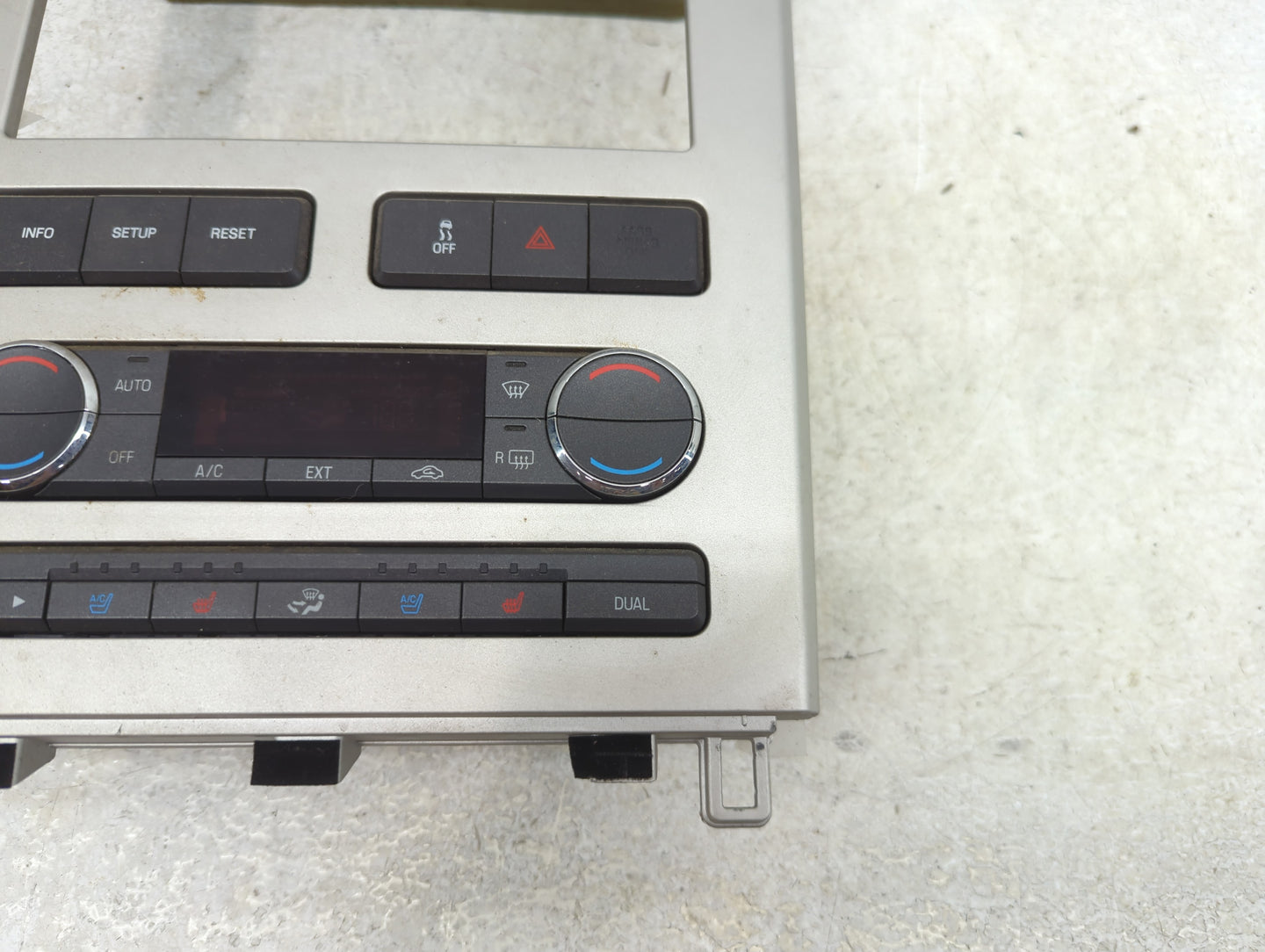 2008-2010 Lincoln Mkx Climate Control Module Temperature AC/Heater Replacement Fits Fits 2008 2009 2010 OEM Used Auto Parts 