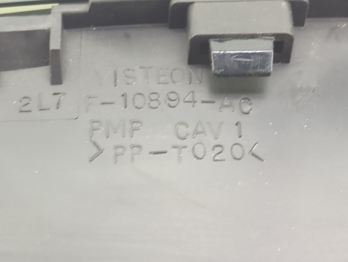 0 Lincoln Navigator Instrument Cluster Speedometer Gauges Miles:100K Fits OEM Used Auto Parts - Oemusedautoparts1.com