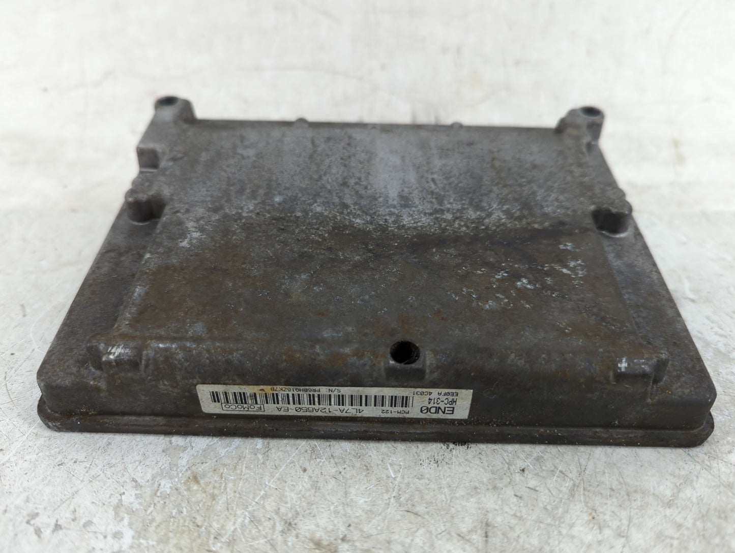 2004 Lincoln Navigator PCM Engine Control Computer ECU ECM PCU OEM Fits OEM Used Auto Parts - Oemusedautoparts1.com