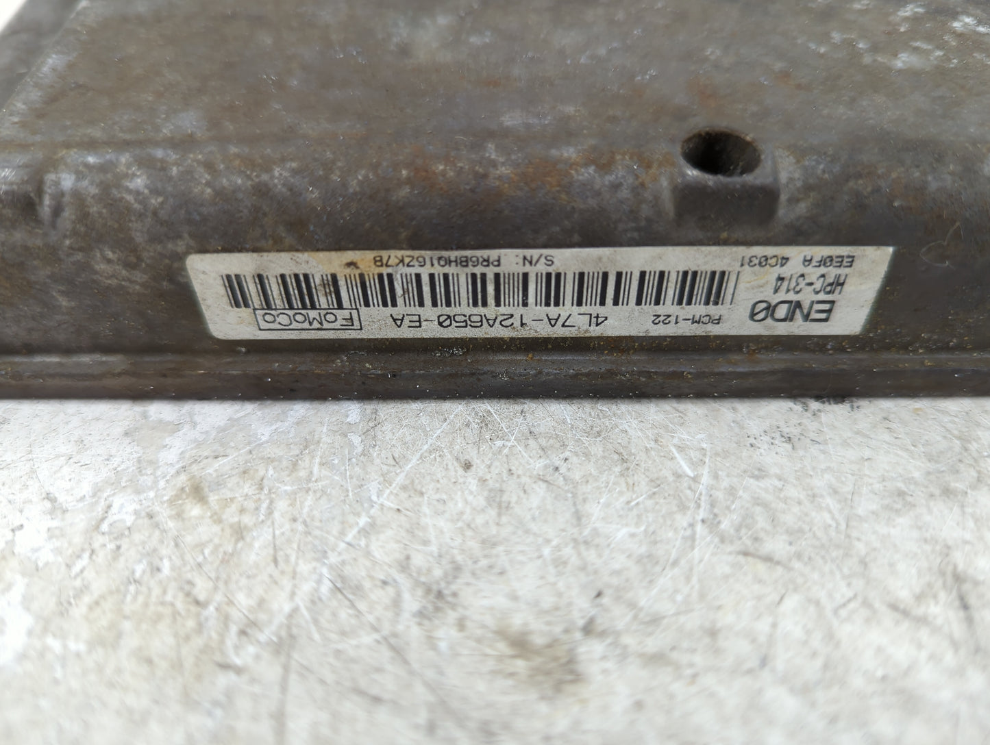 2004 Lincoln Navigator PCM Engine Control Computer ECU ECM PCU OEM Fits OEM Used Auto Parts - Oemusedautoparts1.com