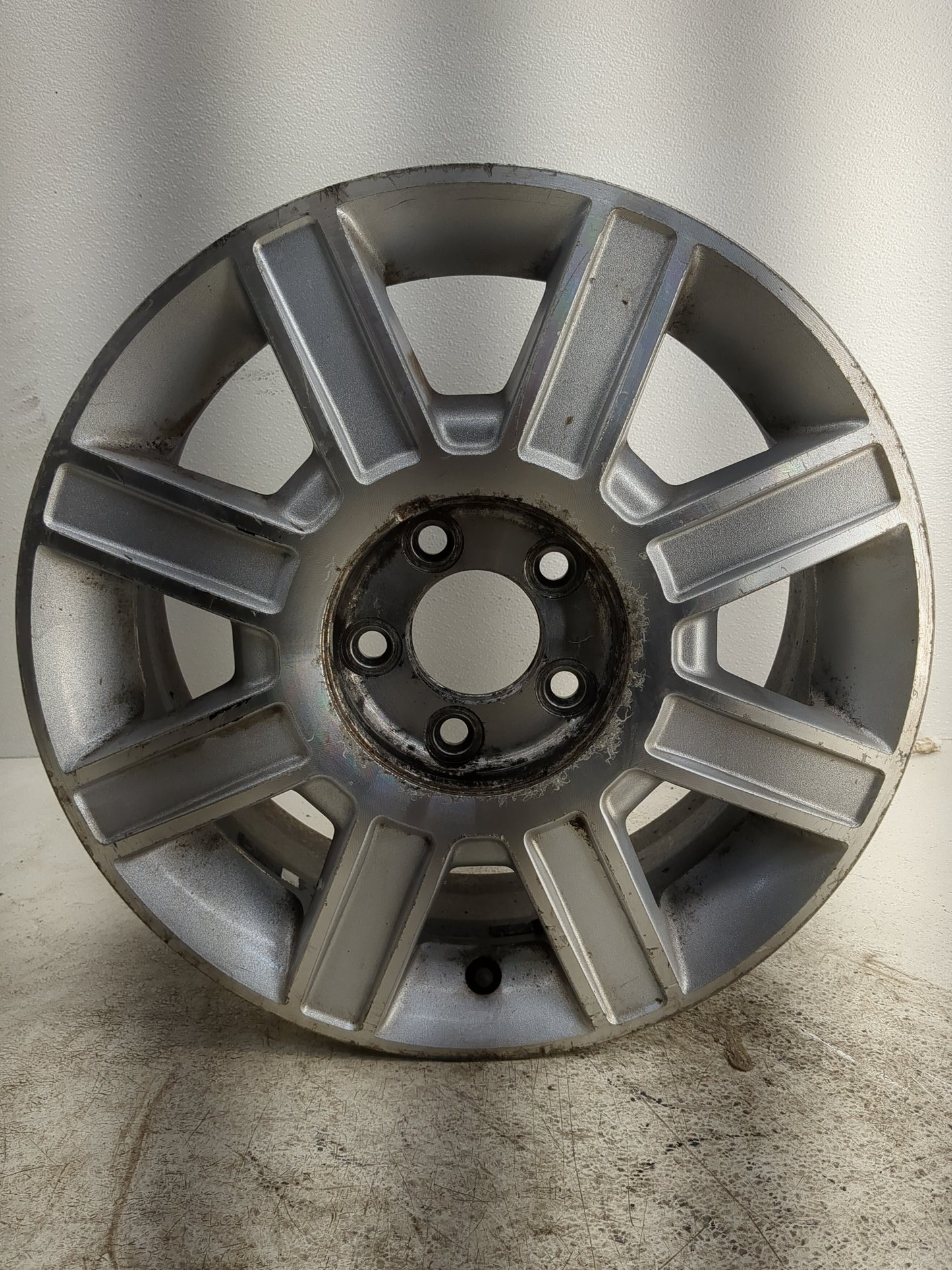 2006-2011 Lincoln Town Car Oem Wheel Rim - Oemusedautoparts1.com