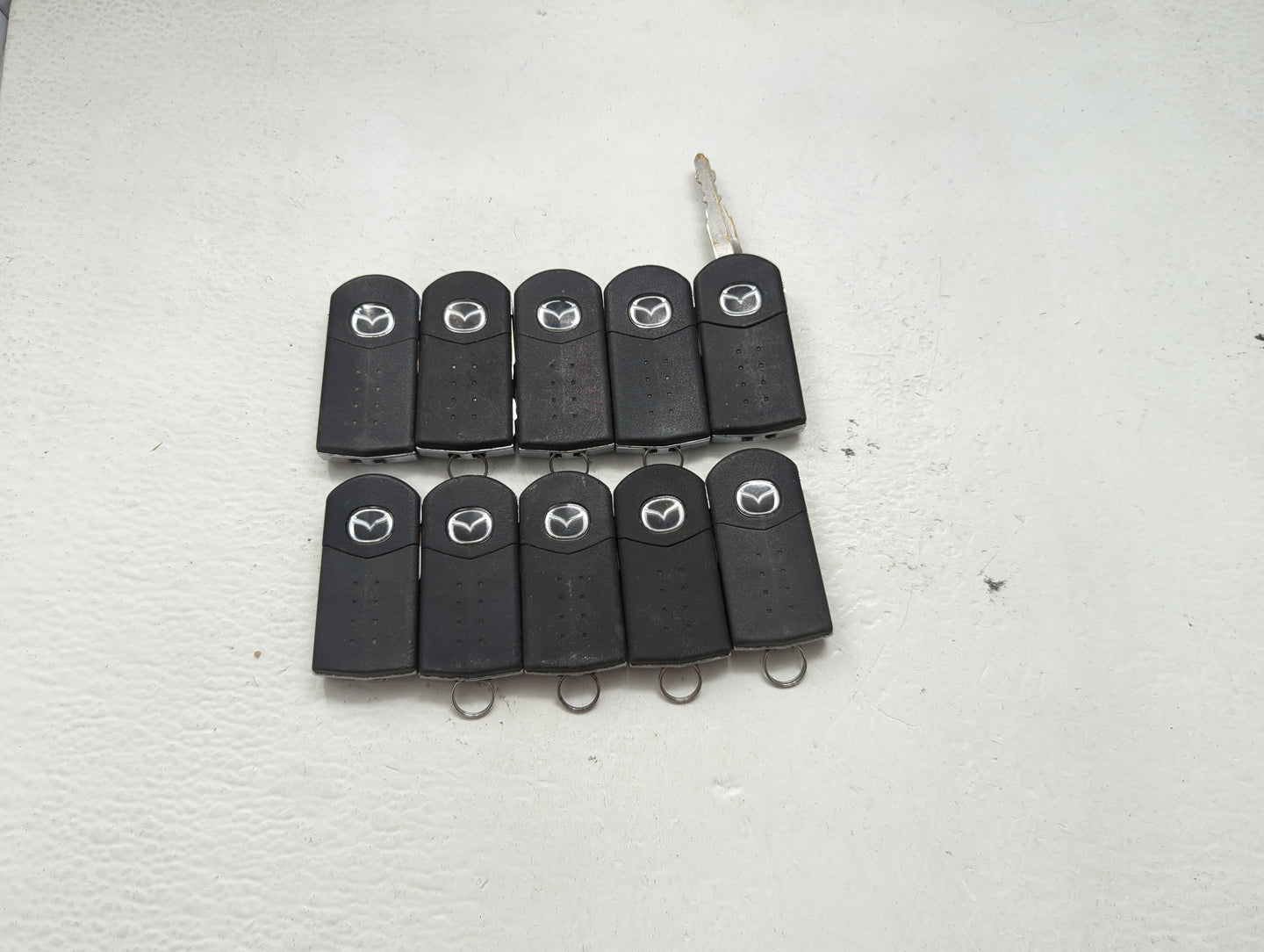 Lot of 10 Mazda Keyless Entry Remote Fob MIXED FCC IDS 1475820 - Oemusedautoparts1.com