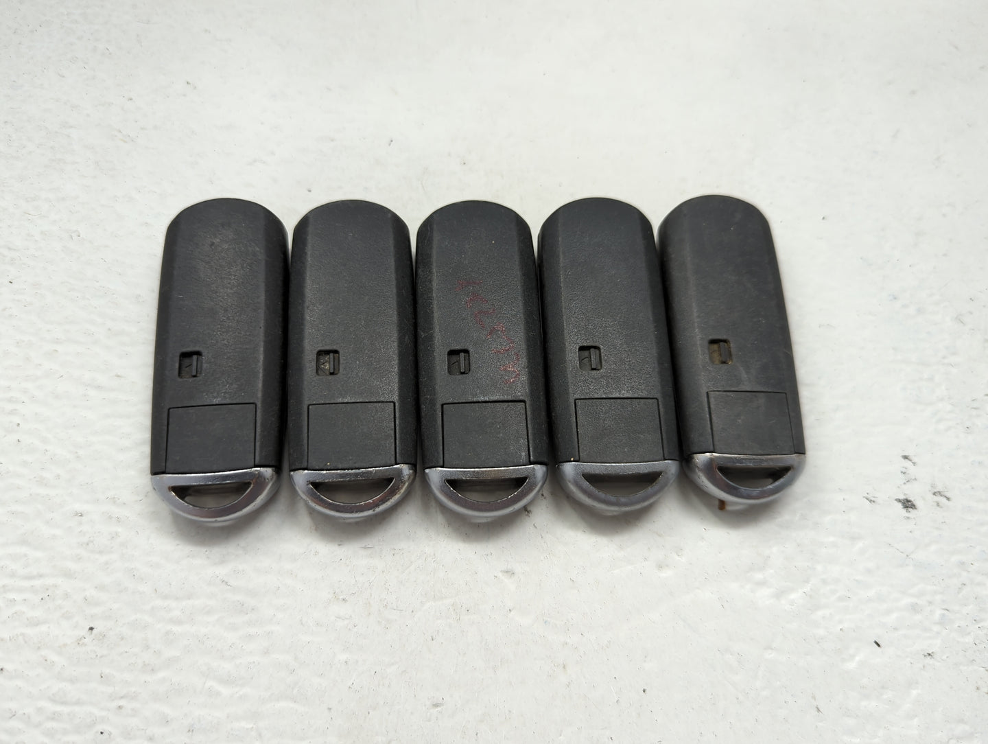 Lot of 5 Mazda Keyless Entry Remote Fob MIXED FCC IDS 1475828 - Oemusedautoparts1.com