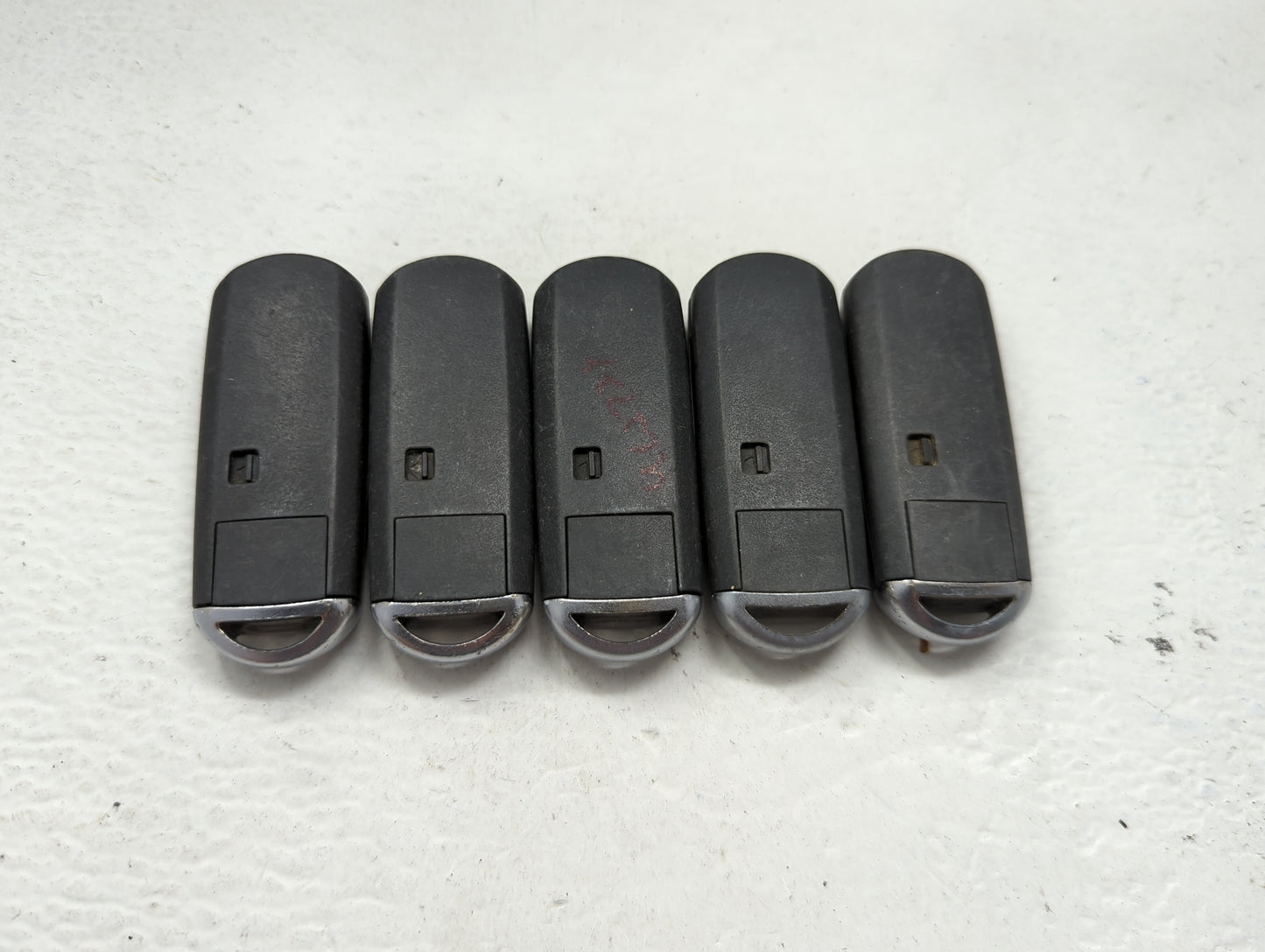 Lot of 5 Mazda Keyless Entry Remote Fob MIXED FCC IDS 1475828 - Oemusedautoparts1.com