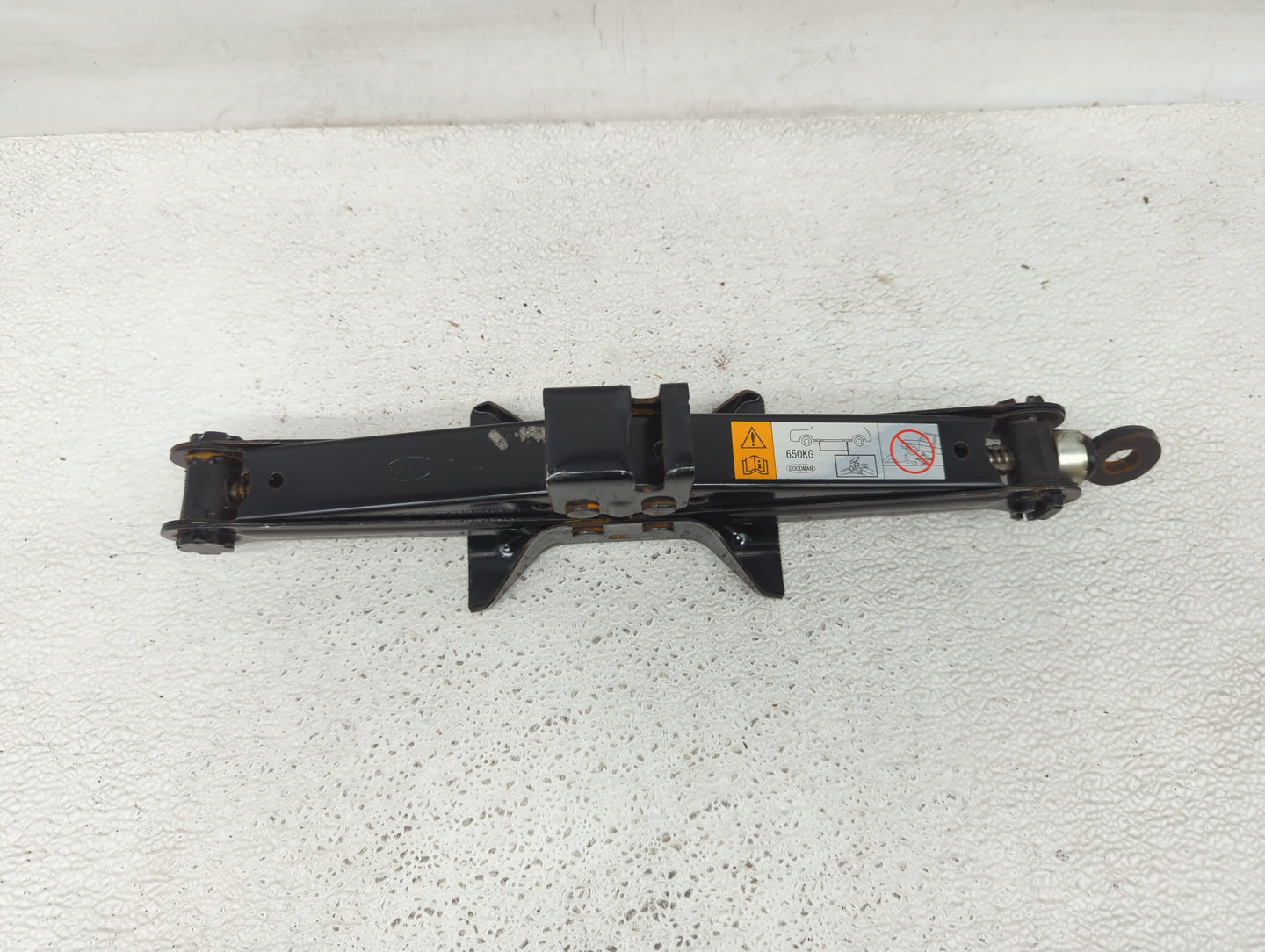2012 Mazda 2 Spare Scissor Car Jack - Oemusedautoparts1.com