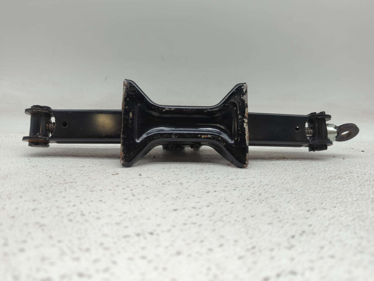 2012 Mazda 2 Spare Scissor Car Jack - Oemusedautoparts1.com
