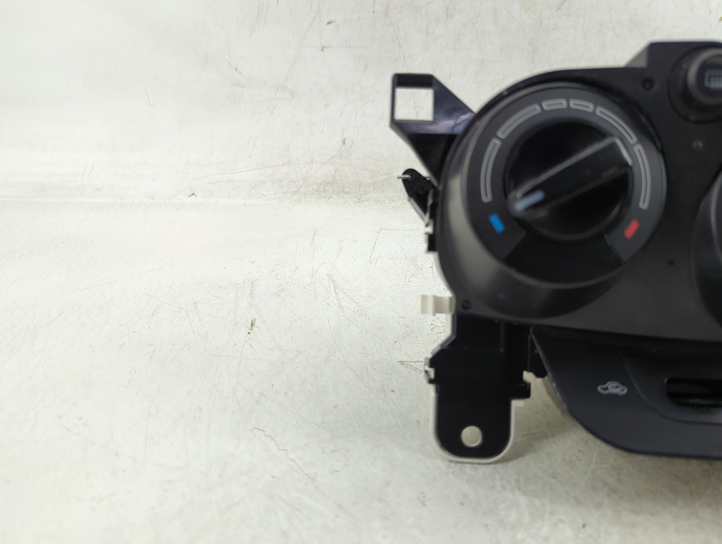 2011-2014 Mazda 2 Climate Control Module Temperature AC/Heater Replacement Fits Fits 2011 2012 2013 2014 OEM Used Auto Parts