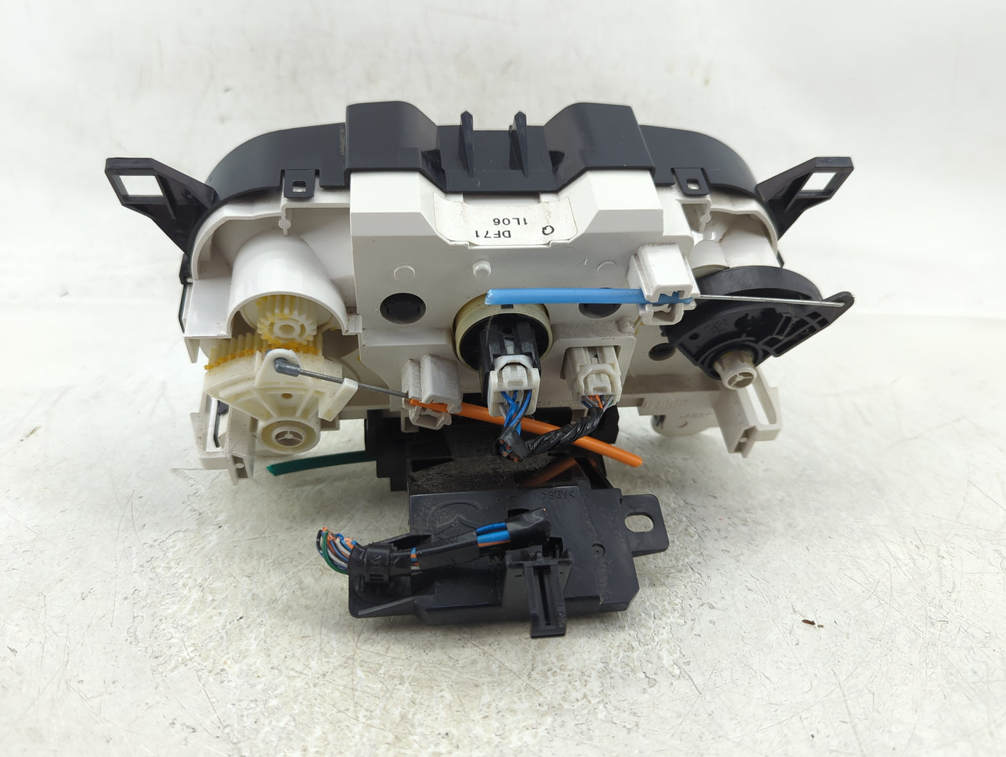 2011-2014 Mazda 2 Climate Control Module Temperature AC/Heater Replacement Fits Fits 2011 2012 2013 2014 OEM Used Auto Parts