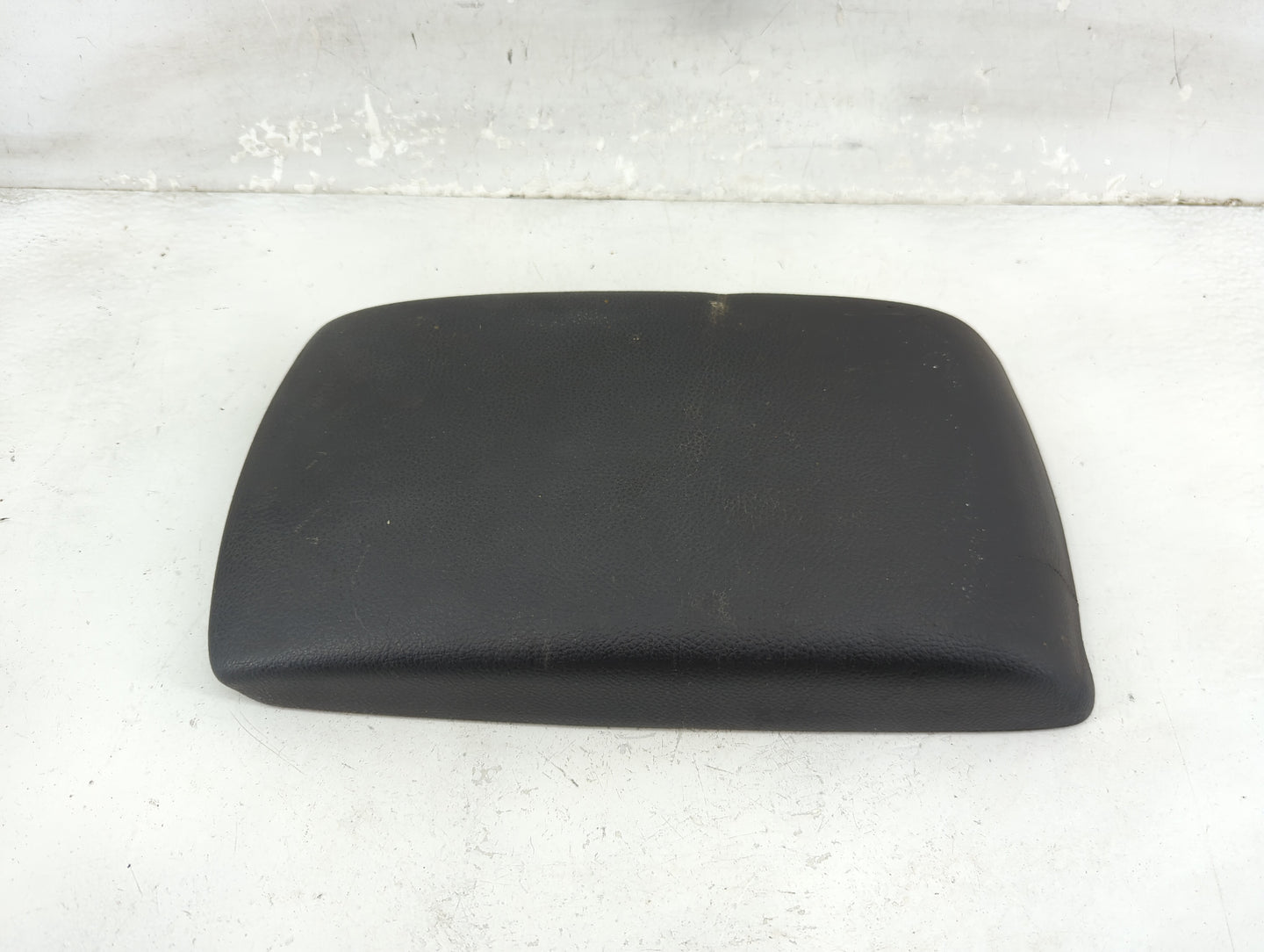 2010-2013 Mazda 3 Center Console Armrest Cover Lid Fits Fits 2010 2011 2012 2013 OEM Used Auto Parts - Oemusedautoparts1.com