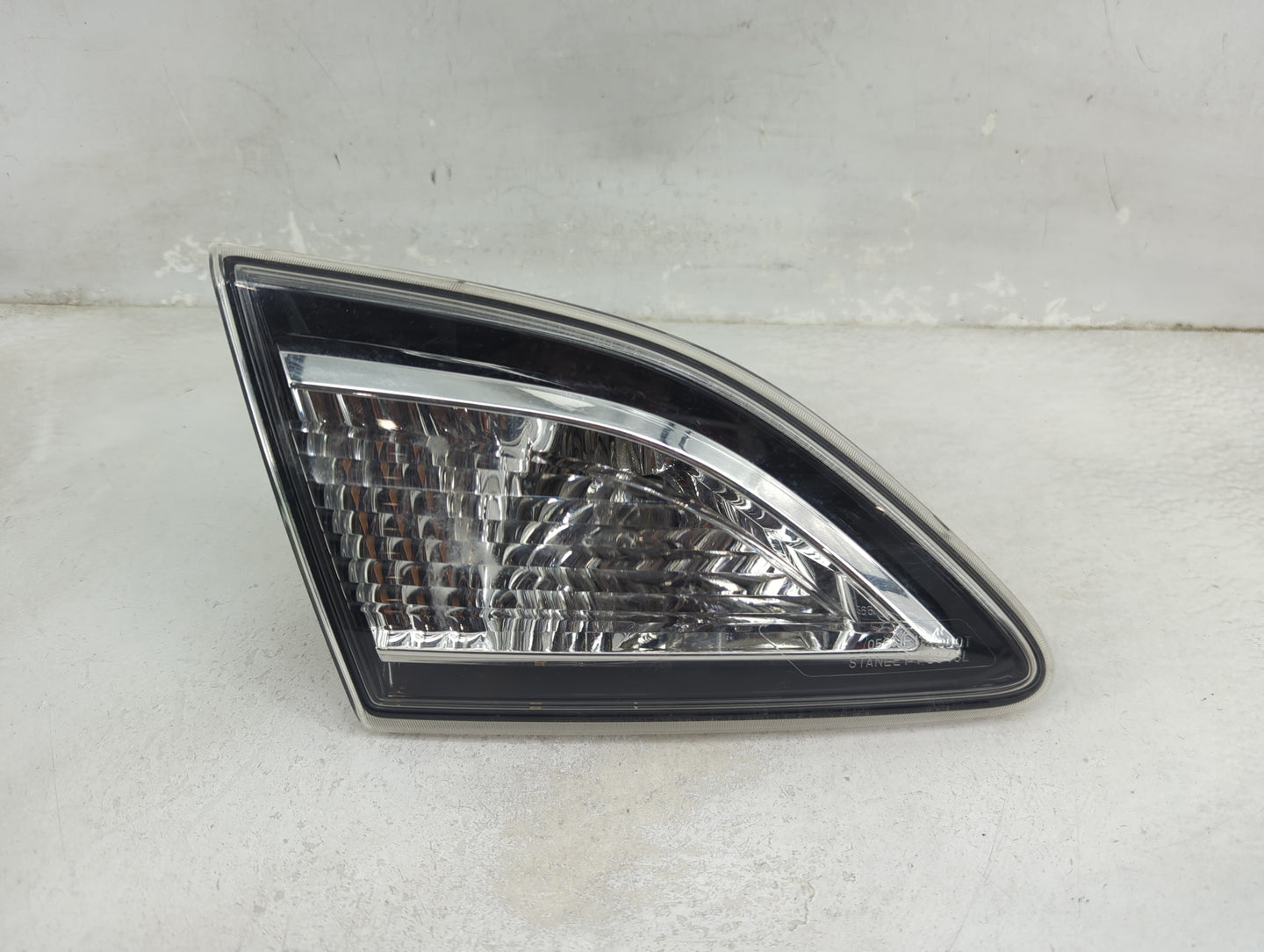 2010-2013 Mazda 3 Driver Left Side Deck Lid Mounted Tail Light 1151108 - Oemusedautoparts1.com