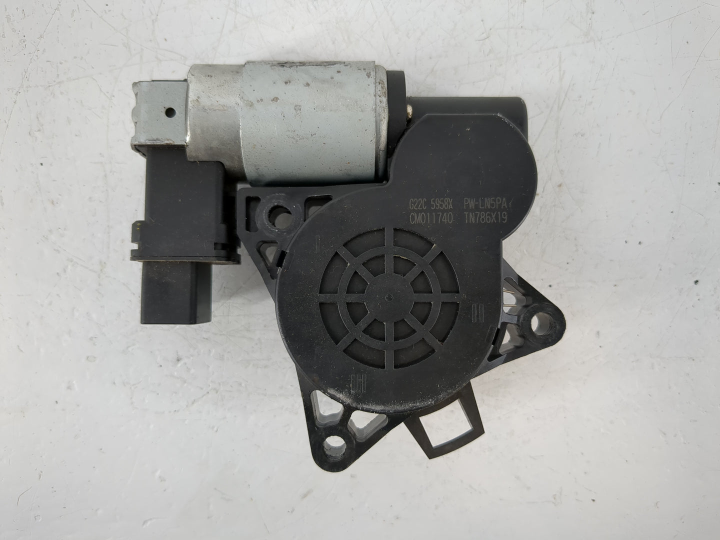 2004-2009 Mazda 3 Driver Front Left Power Window Motor - Oemusedautoparts1.com