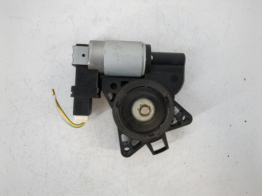 2004-2009 Mazda 3 Passenger Front Right Power Window Motor - Oemusedautoparts1.com