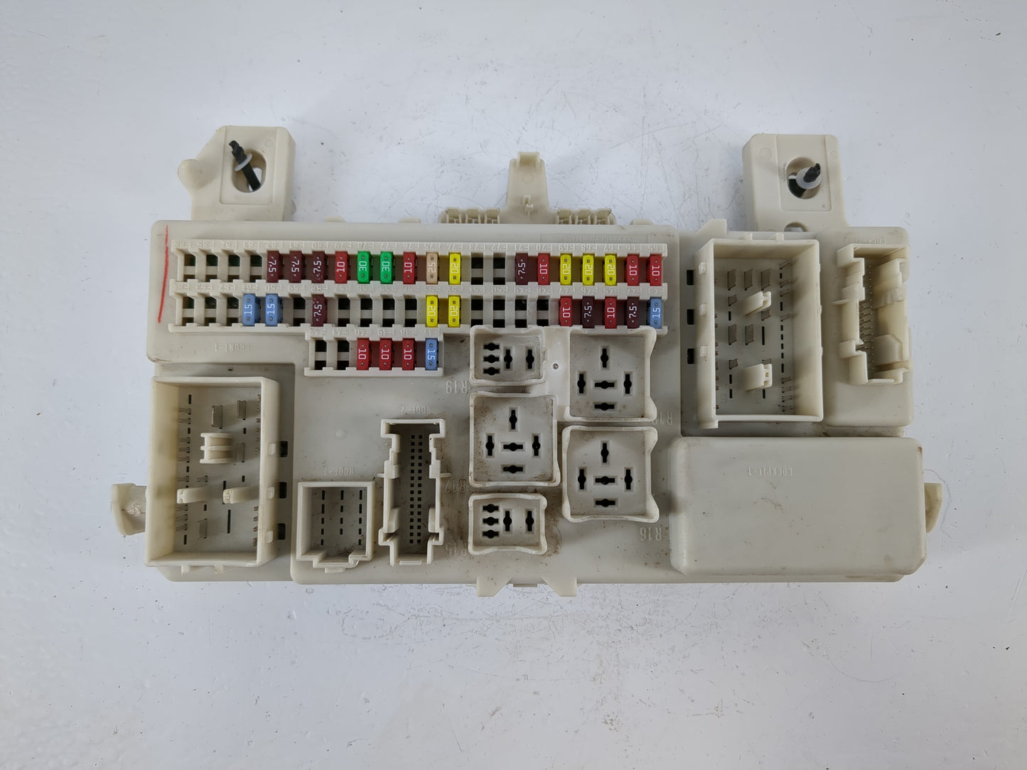 2007-2009 Mazda 3 Multifunction Control Module - Oemusedautoparts1.com