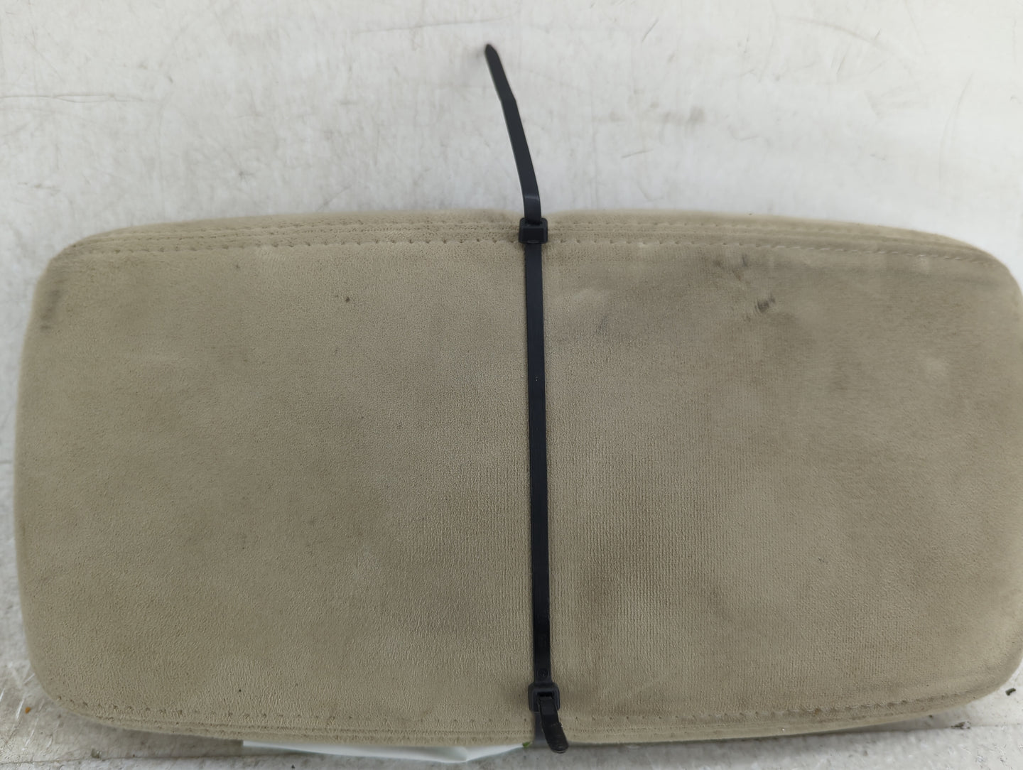 2006-2008 Mazda 6 Center Console Armrest Cover Lid Fits Fits 2006 2007 2008 OEM Used Auto Parts - Oemusedautoparts1.com