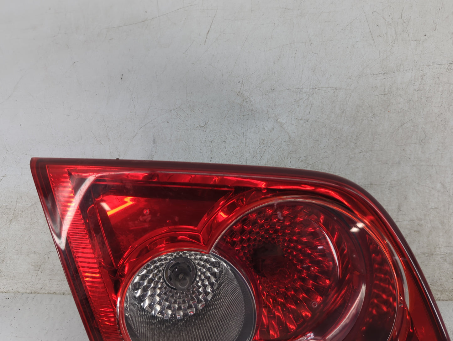 2003-2005 Mazda 6 Passenger Right Side Deck Lid Mounted Tail Light - Oemusedautoparts1.com