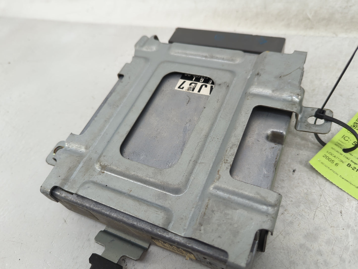 2005-2005 Mazda 6 Transmission Control Module Tcu Tcm - Oemusedautoparts1.com
