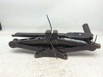 2009 Mazda 6 Spare Scissor Car Jack - Oemusedautoparts1.com