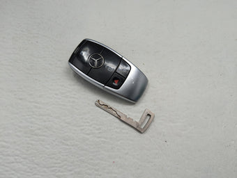 compare product Mercedes-Benz Keyless Entry Remote Fob IYZ-MS2 A 222 905 14 11 | A2229051411