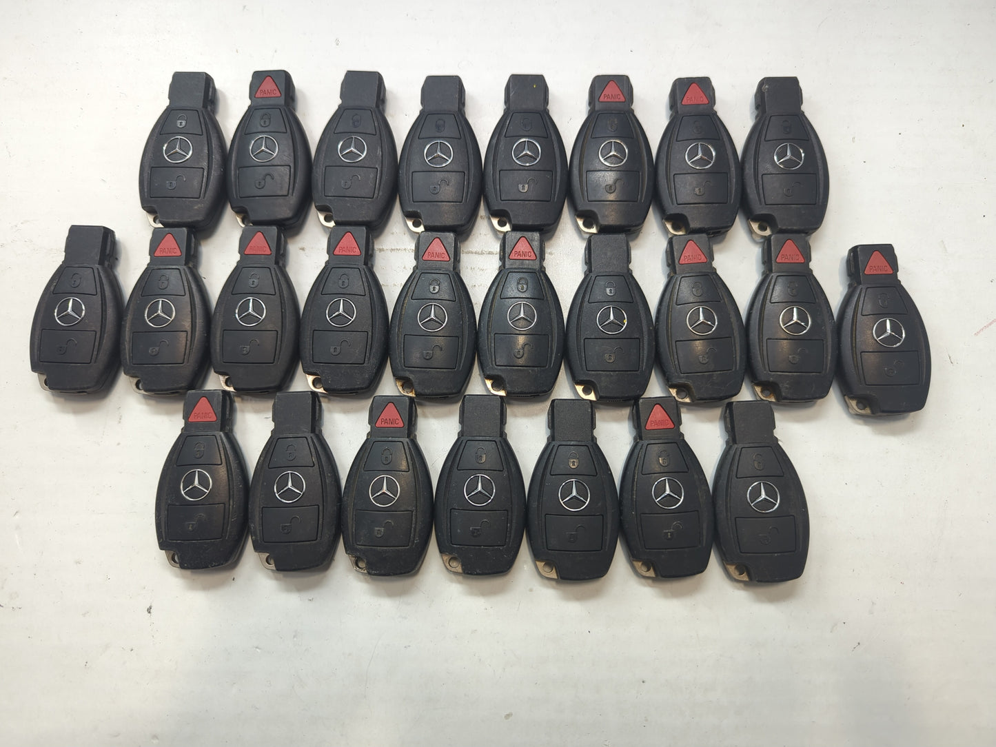 Lot of 25 Mercedes-Benz Keyless Entry Remote Fob MIXED FCC IDS MIXED - Oemusedautoparts1.com