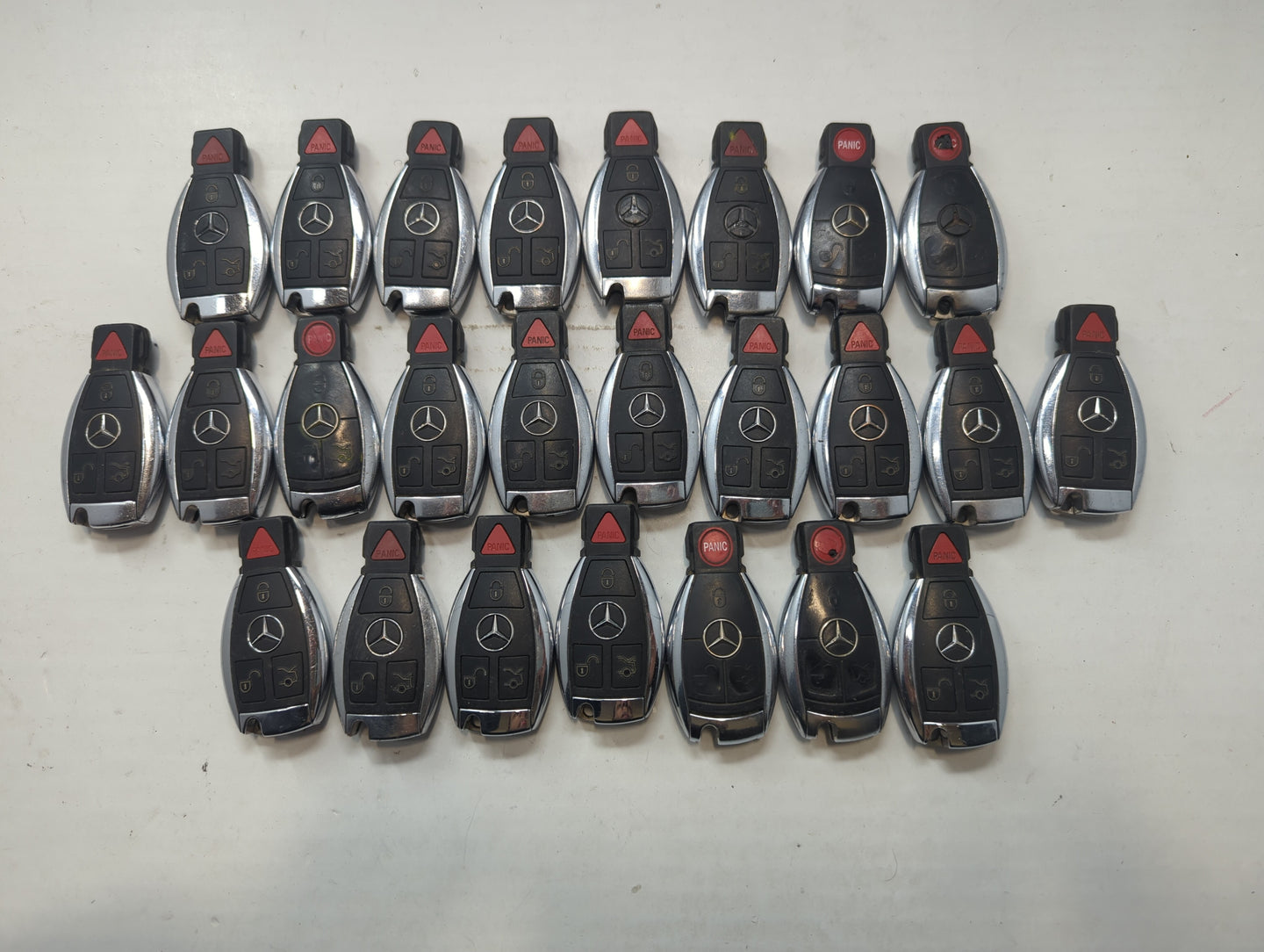 Lot of 25 Mercedes-Benz Keyless Entry Remote Fob MIXED FCC IDS MIXED - Oemusedautoparts1.com