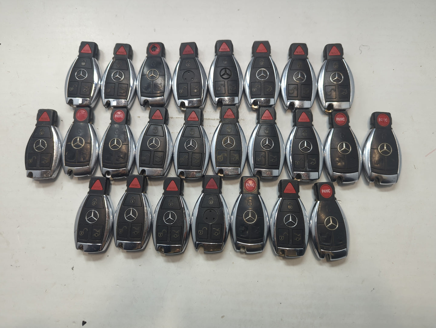 Lot of 25 Mercedes-Benz Keyless Entry Remote Fob MIXED FCC IDS MIXED - Oemusedautoparts1.com