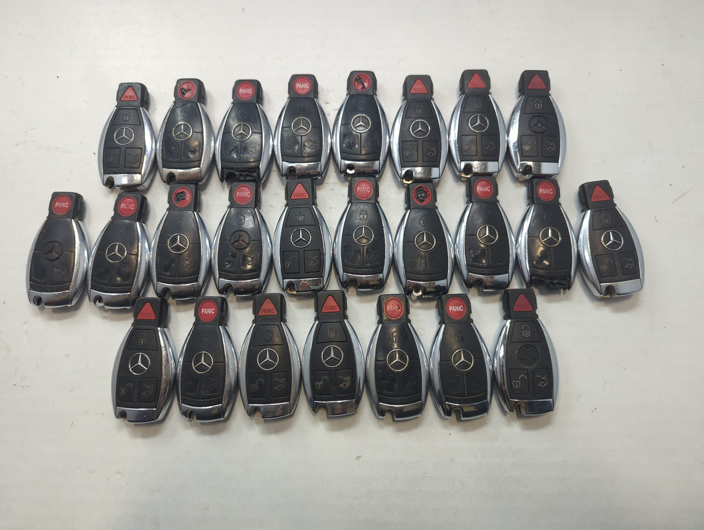 Lot of 25 Mercedes-Benz Keyless Entry Remote Fob MIXED FCC IDS MIXED - Oemusedautoparts1.com