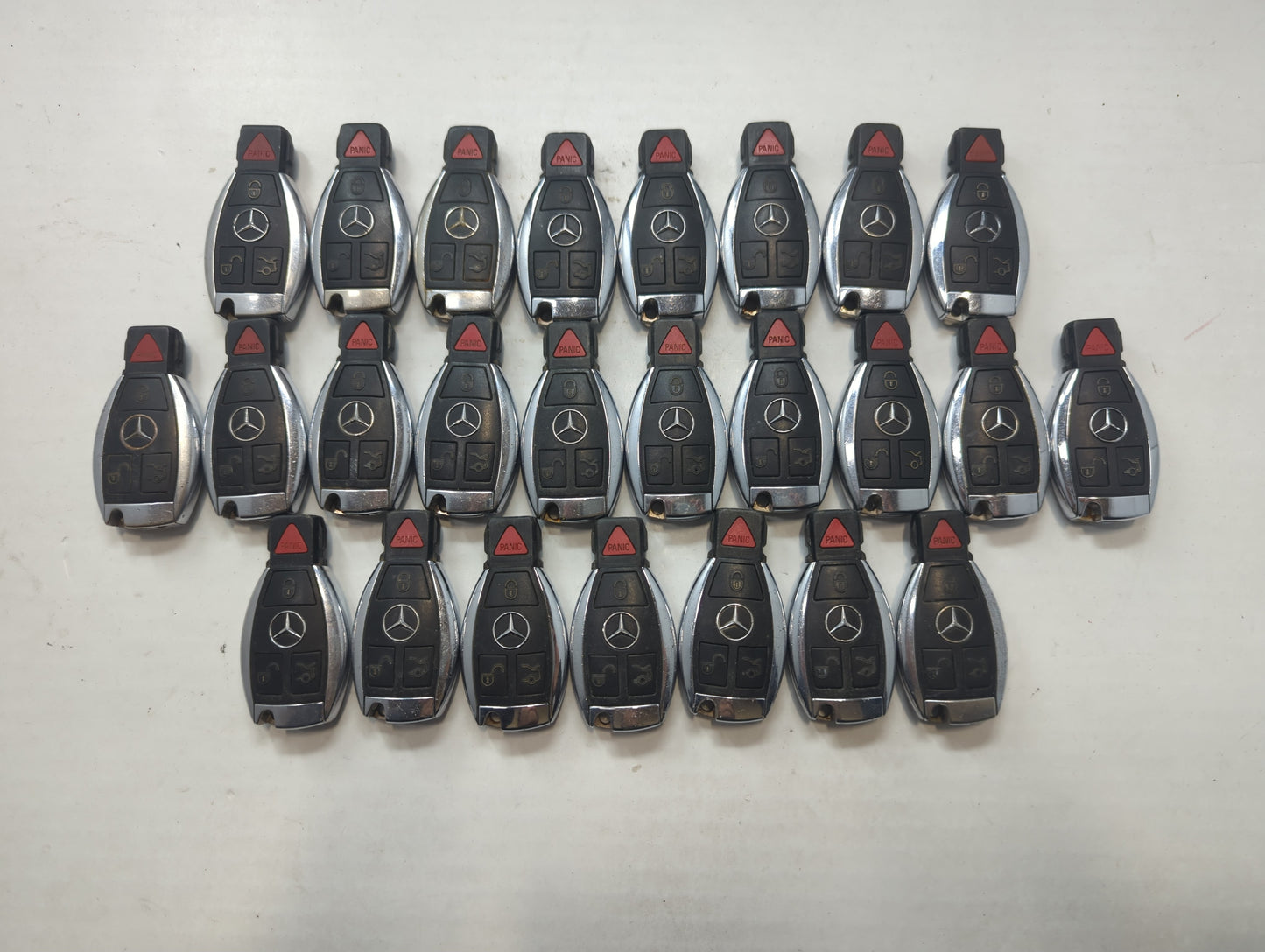Lot of 25 Mercedes-Benz Keyless Entry Remote Fob MIXED FCC IDS MIXED - Oemusedautoparts1.com