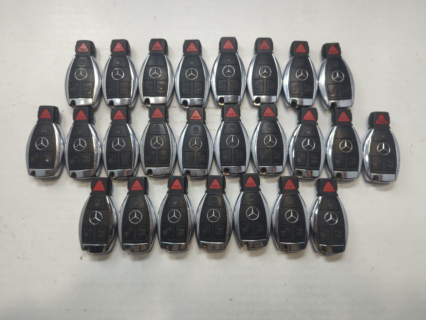 Lot of 25 Mercedes-Benz Keyless Entry Remote Fob MIXED FCC IDS MIXED - Oemusedautoparts1.com