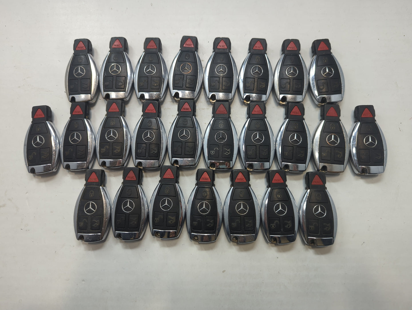 Lot of 25 Mercedes-Benz Keyless Entry Remote Fob MIXED FCC IDS MIXED - Oemusedautoparts1.com