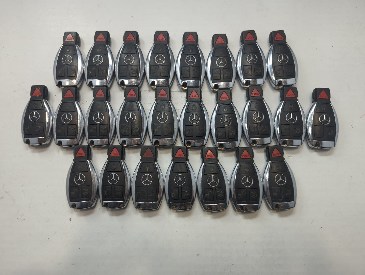 Lot of 25 Mercedes-Benz Keyless Entry Remote Fob MIXED FCC IDS MIXED - Oemusedautoparts1.com